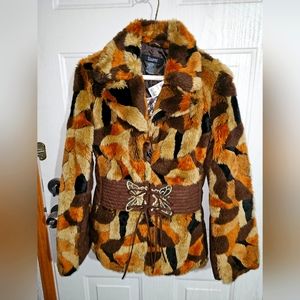 Vintage taunt faux fur coat